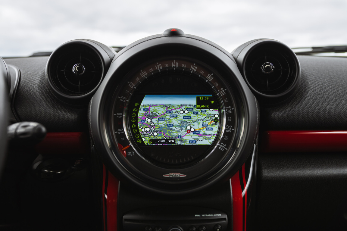 MINI Paceman