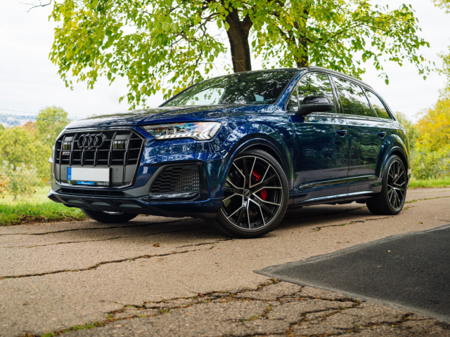 Audi SQ7 2023