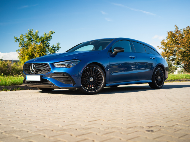 Mercedes-Benz CLA 2023