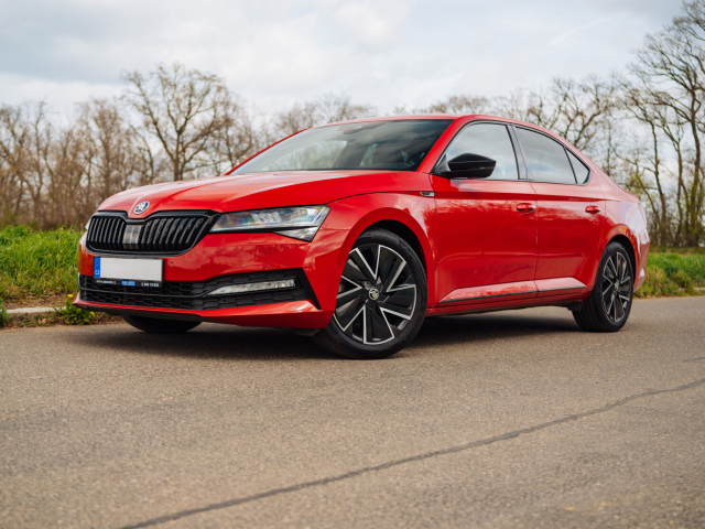 Škoda Superb 2024