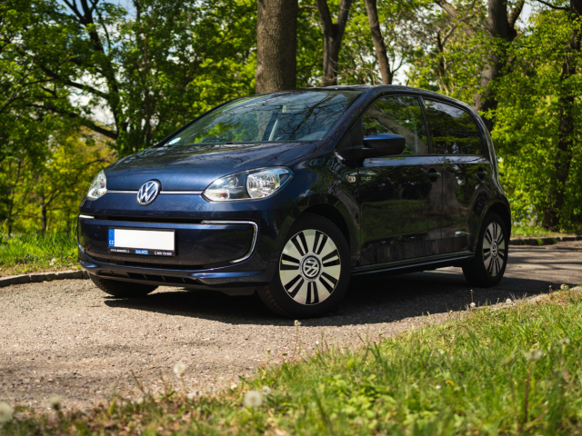 Volkswagen e-up! 2015