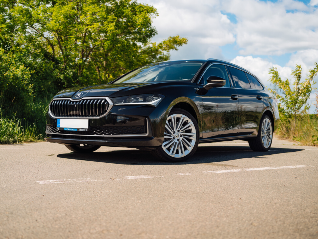 Škoda Superb 2024