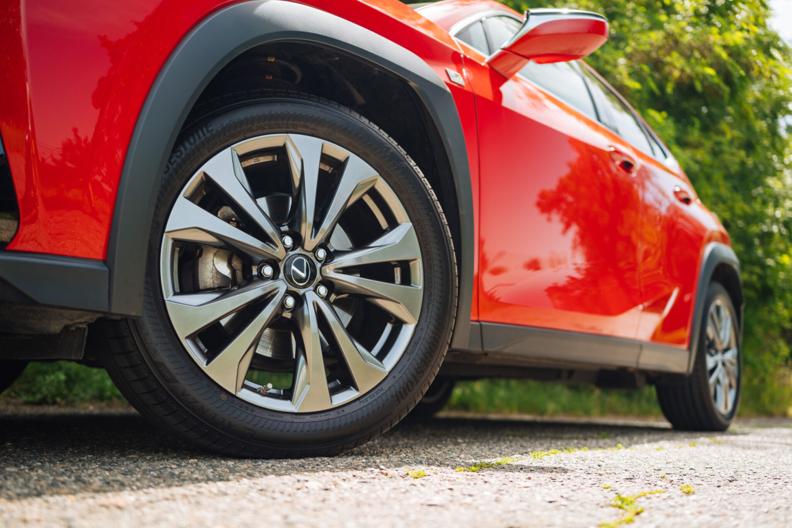 Lexus UX