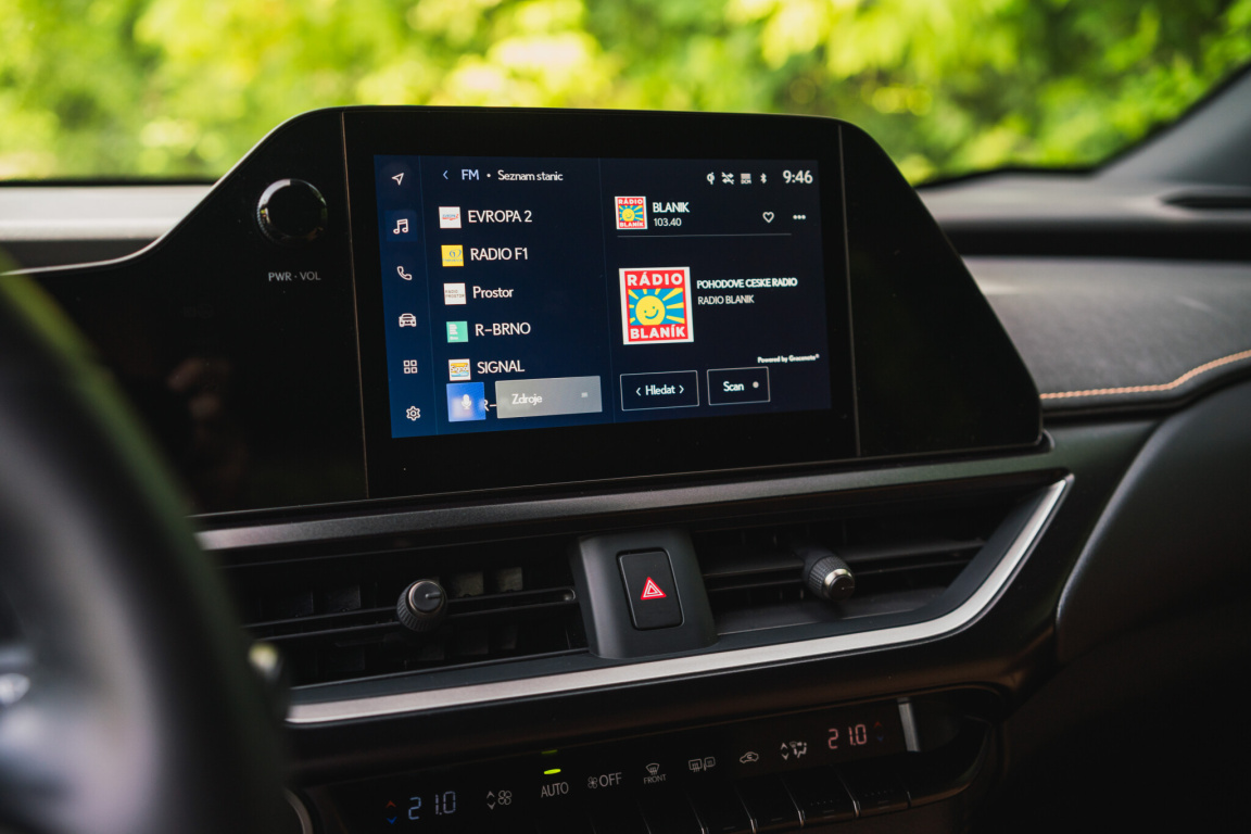 Lexus UX