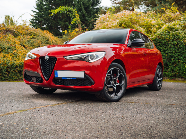Alfa Romeo Stelvio 2023