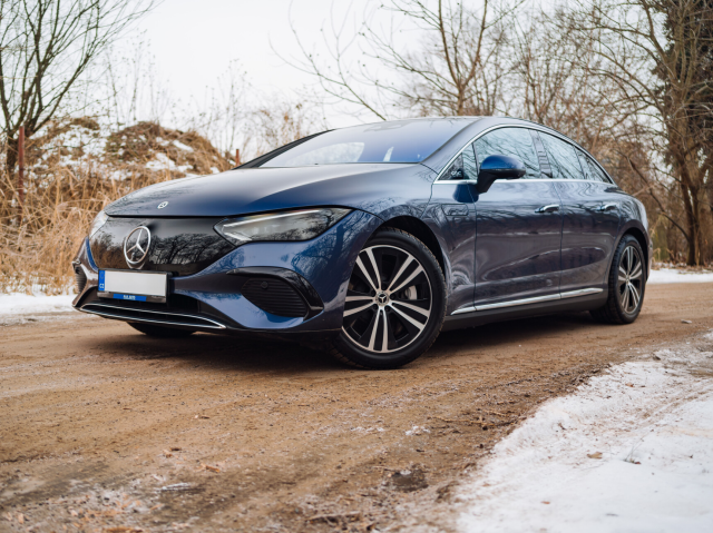 Mercedes-Benz EQE 2024