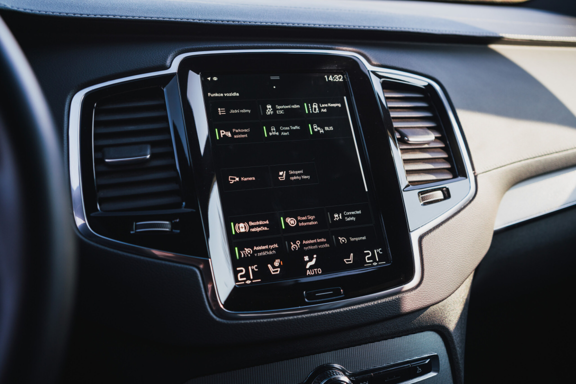 Volvo XC90
