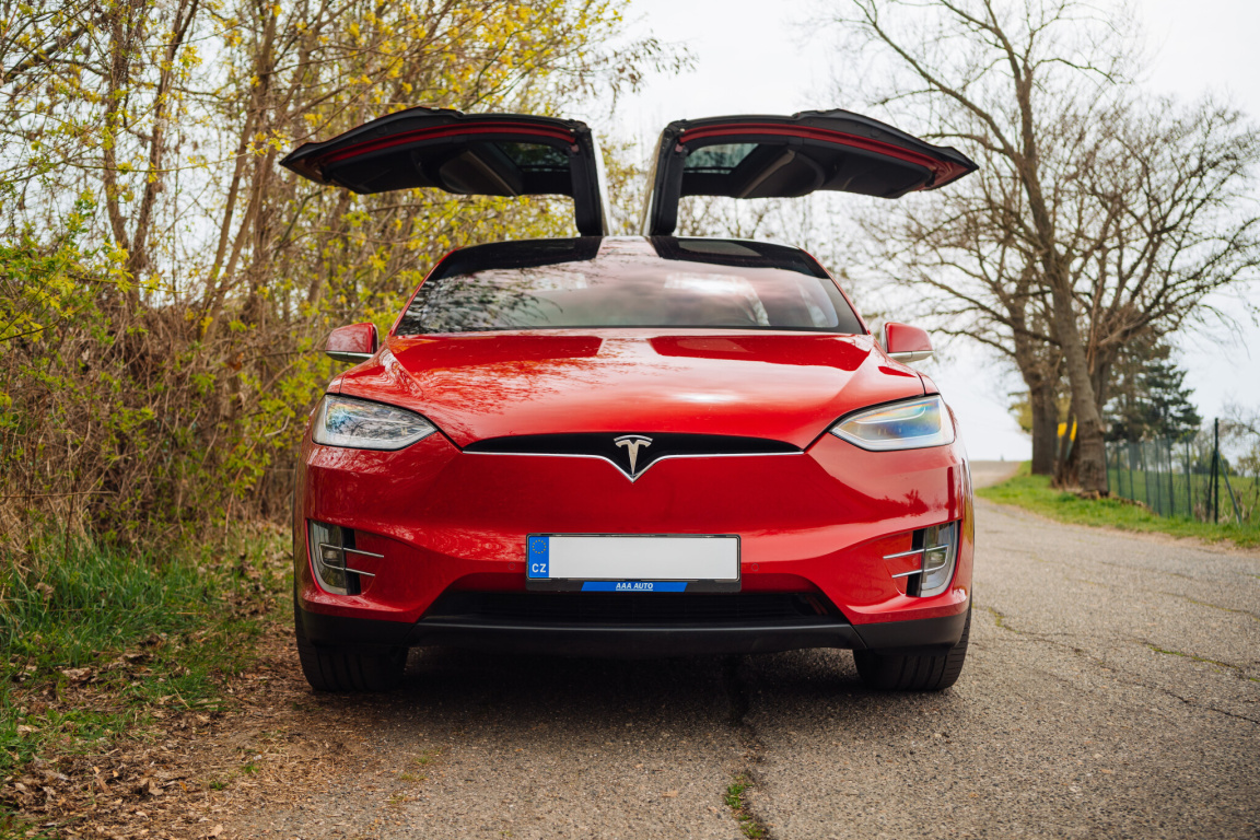 Tesla Model X