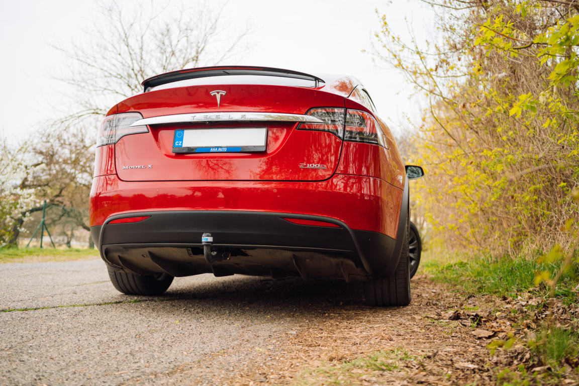 Tesla Model X
