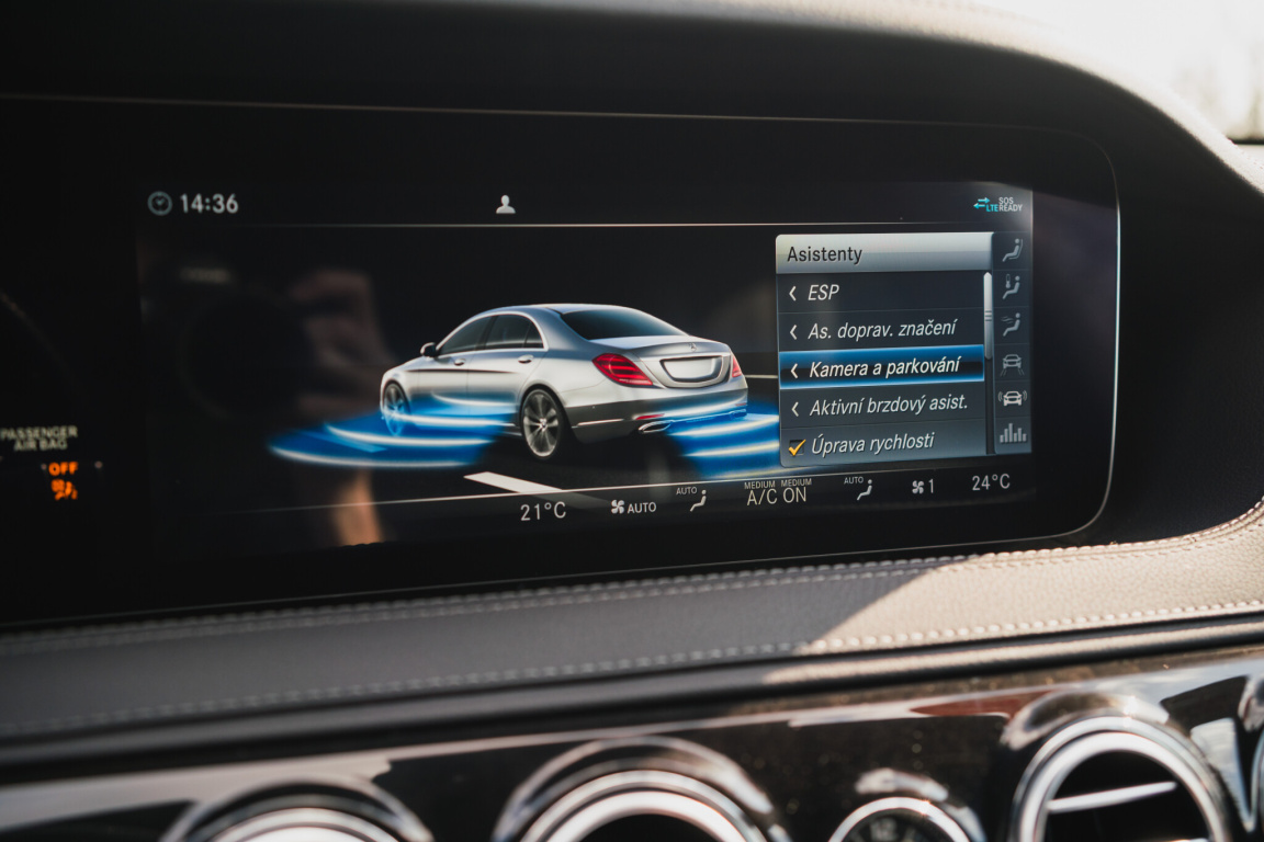 Mercedes-Benz S