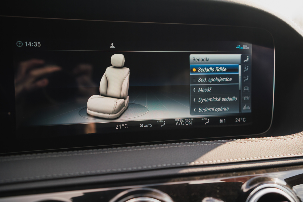 Mercedes-Benz S