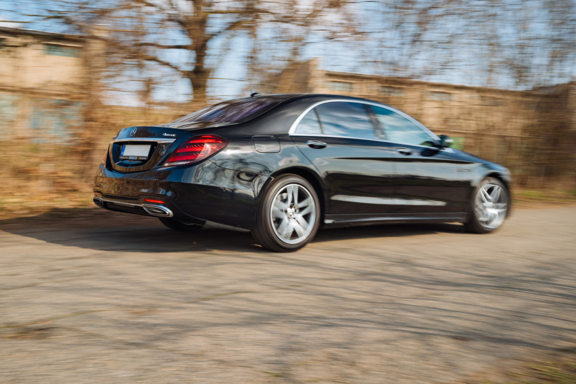 Mercedes-Benz S