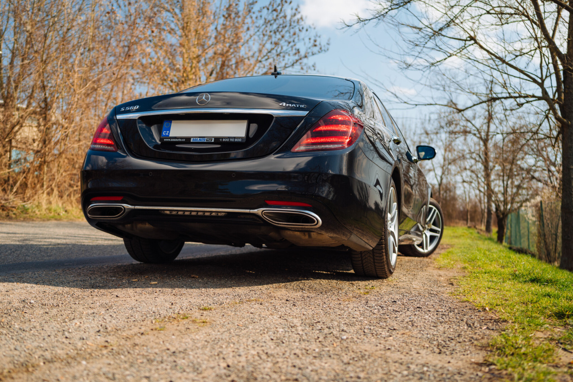 Mercedes-Benz S