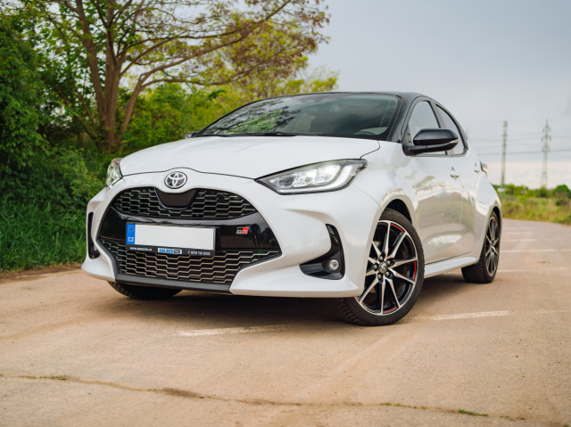 Toyota Yaris 2023