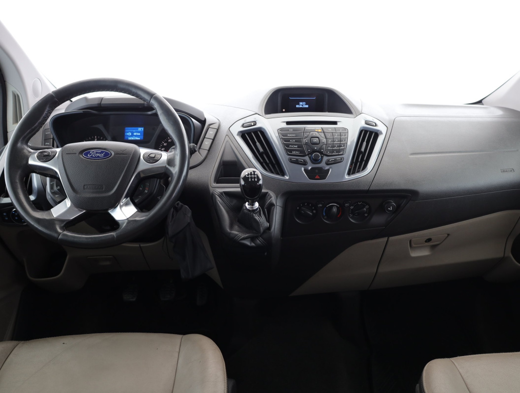 Ford Tourneo Custom