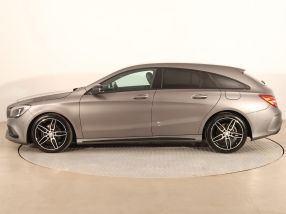 Mercedes-Benz CLA - 2016