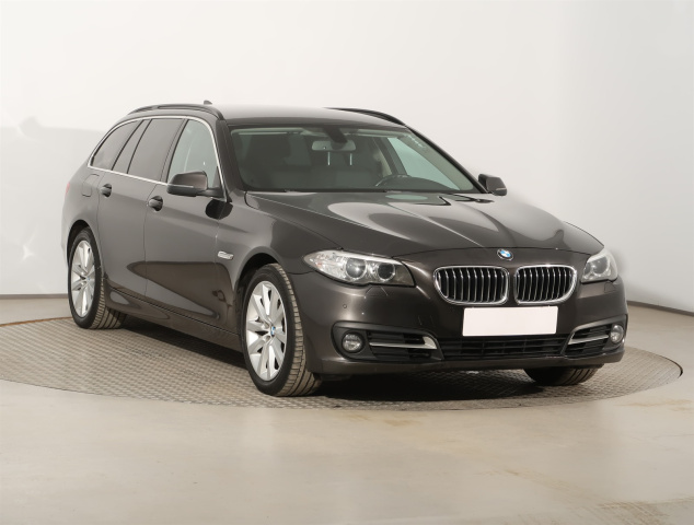 BMW 5 2015