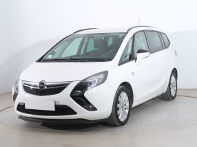 Opel Zafira - 2015