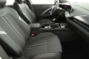 Opel Astra - 2024