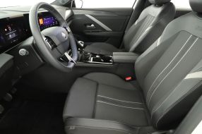 Opel Astra - 2024