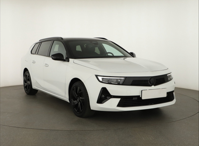 Opel Astra 2024