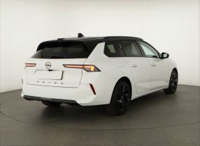 Opel Astra - 2024