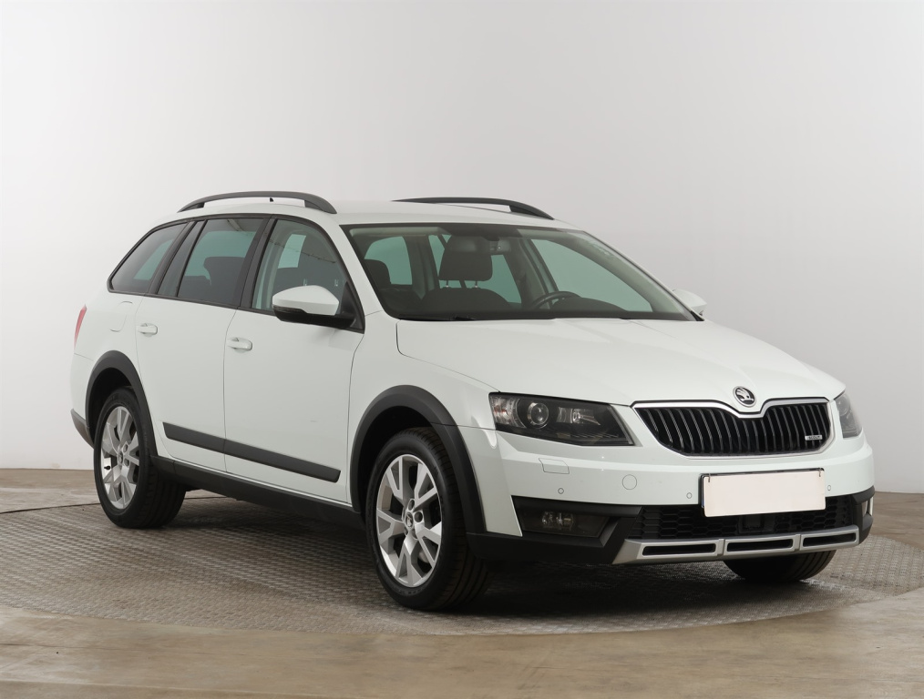 Škoda Octavia Scout, 2015, 2.0 TDI, 135kW, 4x4