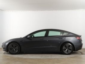 Tesla Model 3 - 2021