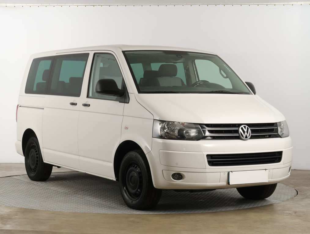 Volkswagen Multivan, 2012, 2.0 TDI, 103kW