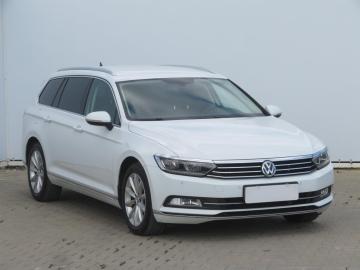 Volkswagen Passat, 2016