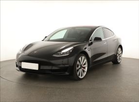 Tesla Model 3 - 2019