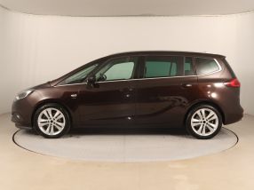 Opel Zafira - 2016