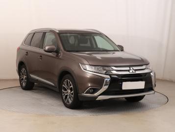 Mitsubishi Outlander, 2016