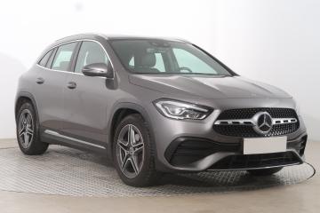 Mercedes-Benz GLA 200, 2020