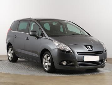 Peugeot 5008, 2012