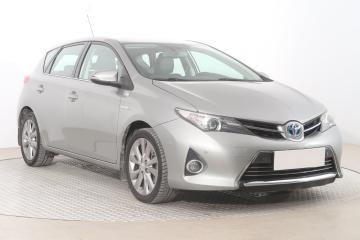 Toyota Auris, 2013