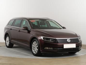 Volkswagen Passat, 2015