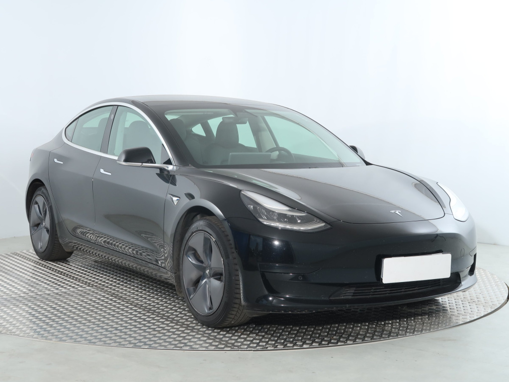 Tesla Model 3 Std Range Plus 49kWh, 2020, Std Range Plus 49kWh, 239kW