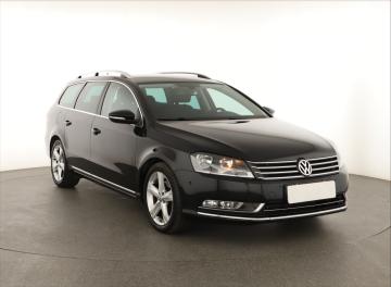 Volkswagen Passat, 2011