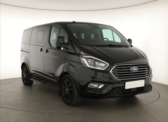 Ford Tourneo Custom 2019