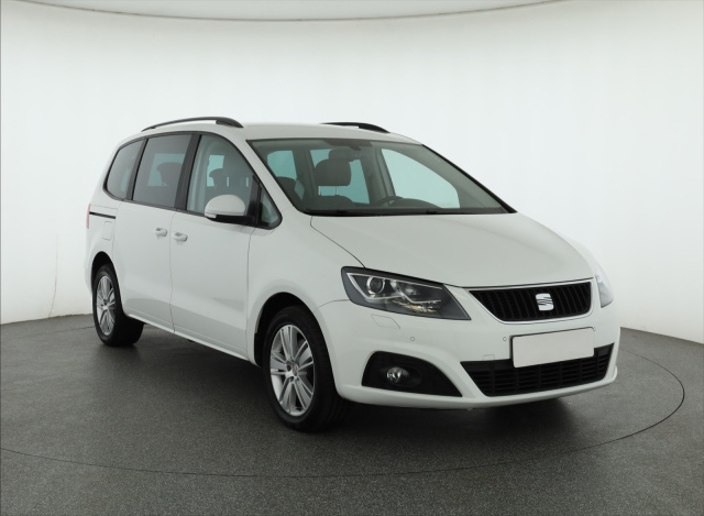 Seat Alhambra 2015