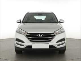 Hyundai Tucson - 2015
