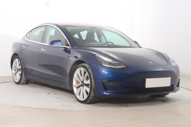 Tesla Model 3 2019