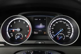 Volkswagen Golf - 2020