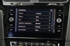 Volkswagen Golf - 2020