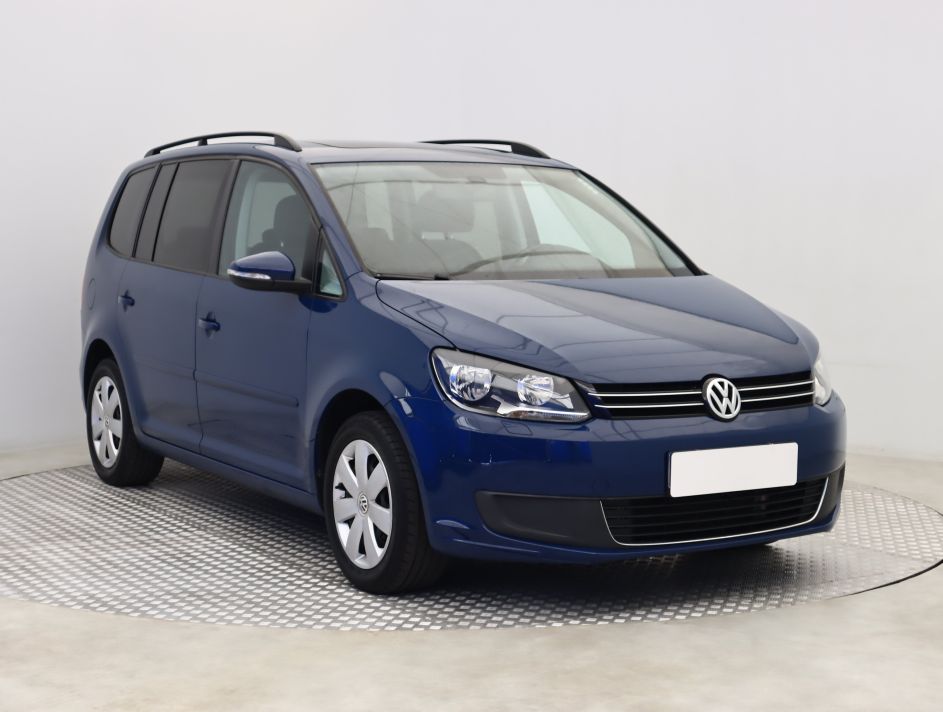 Volkswagen Touran - 2013