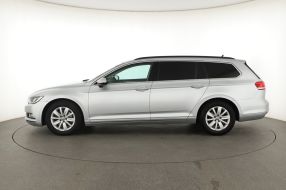 Volkswagen Passat - 2015