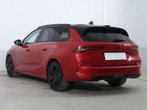 Opel Astra - 2024
