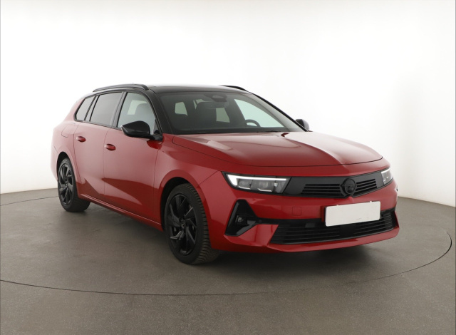 Opel Astra 2024