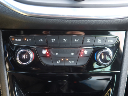 Opel Astra 2015